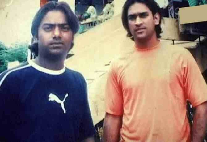Dhoni with his Childhood Friend Santosh